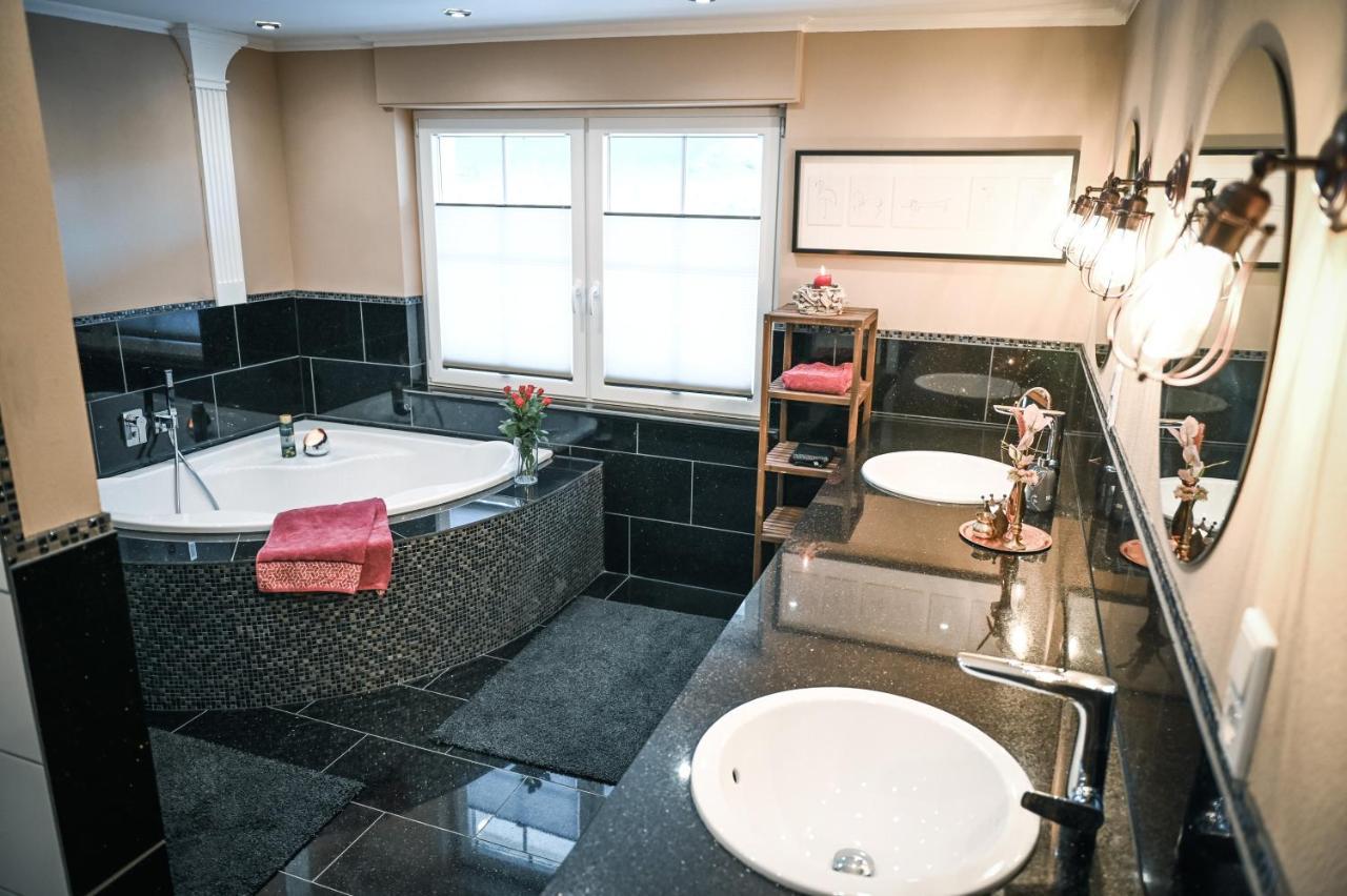 Fewo Herbst In Der Villa Waldrand Mit Luxus Bad Bad Wünnenberg Extérieur photo